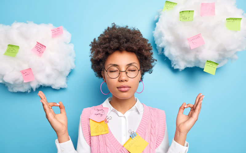 calm-relaxing-female-office-worker-feels-relieved_web